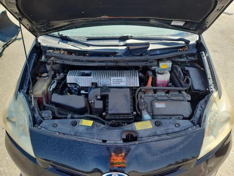 2014 TOYOTA PRIUS TWO  