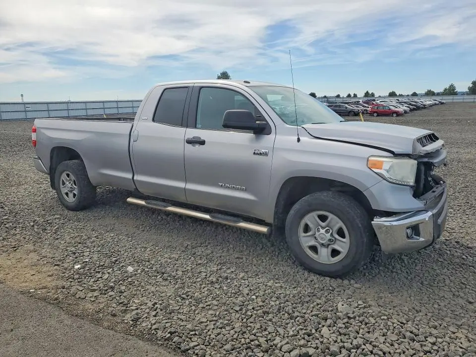 2014 TOYOTA TUNDRA SR5  