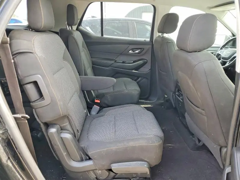 2018 CHEVROLET TRAVERSE LT  