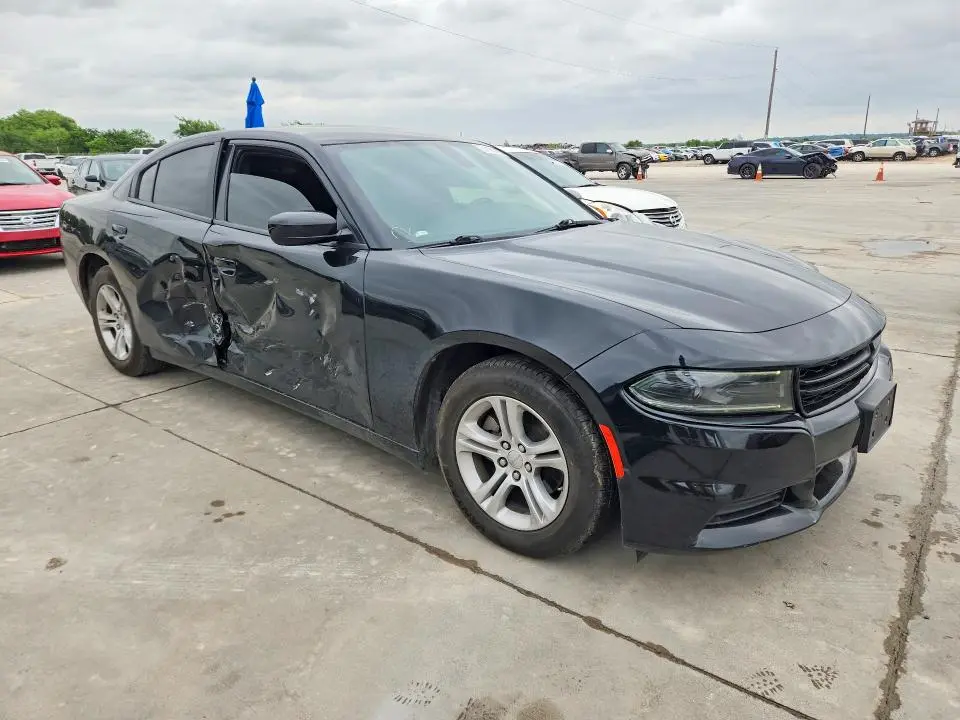 2022 DODGE CHARGER SXT  