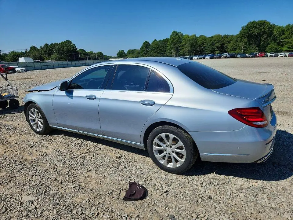 2017 MERCEDES-BENZ E 300 4MATIC  
