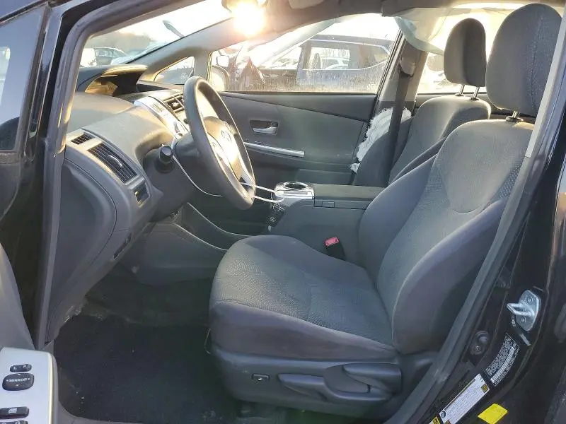 2013 TOYOTA PRIUS V THREE  