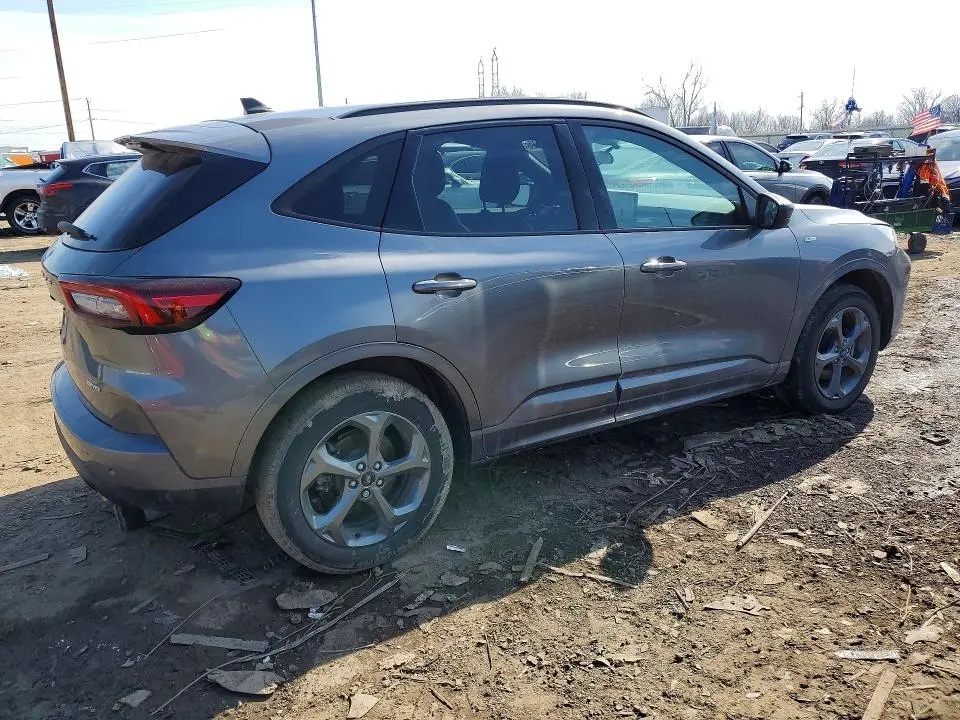 2024 FORD ESCAPE ST LINE  