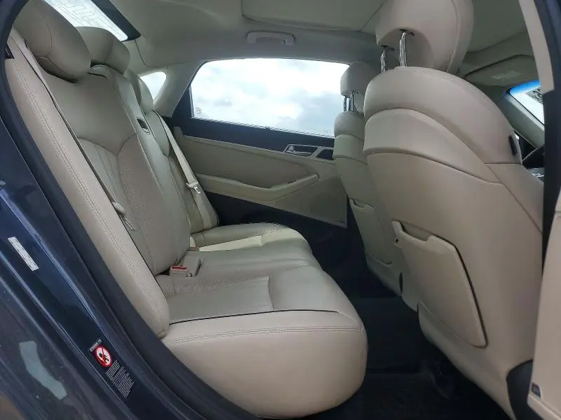 2017 GENESIS G80 3.8  