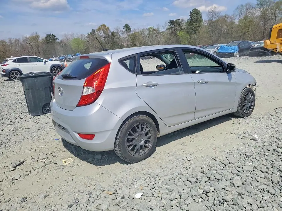 2015 HYUNDAI ACCENT GS  