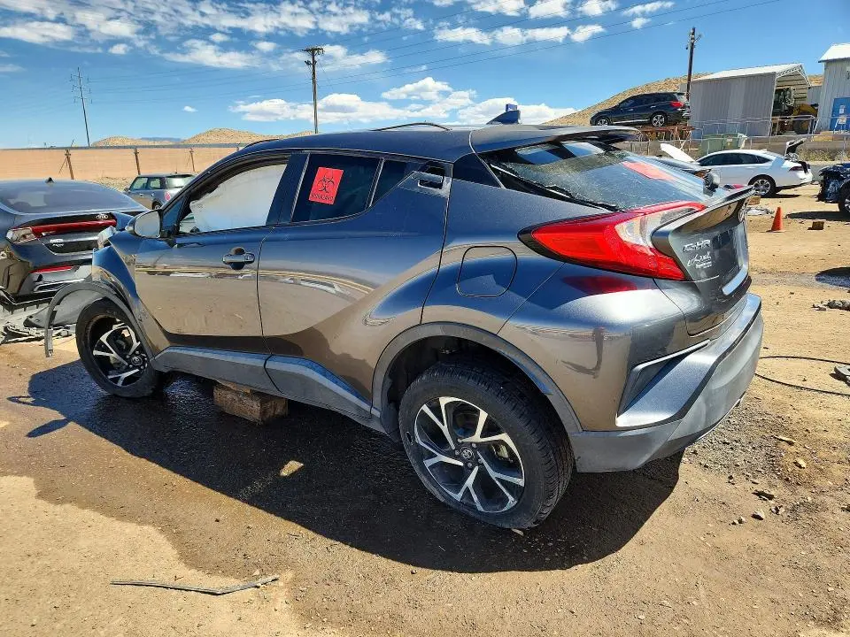 2018 TOYOTA C-HR XLE PREMIUM  