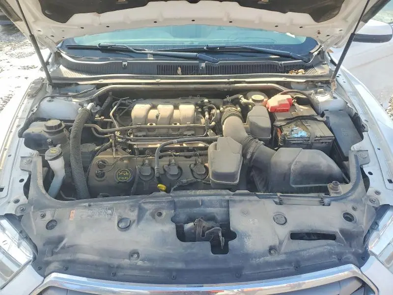 2017 FORD TAURUS SEL  