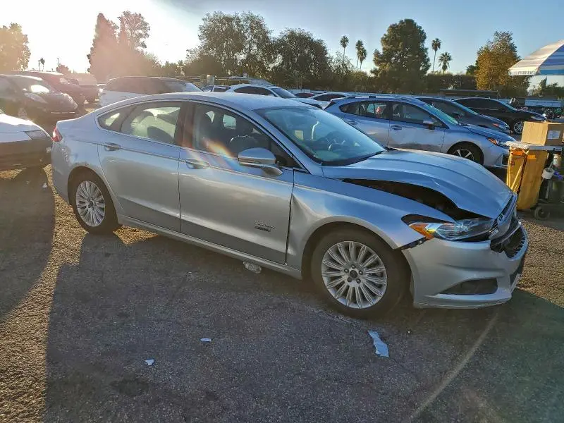 2016 FORD FUSION SE PHEV  