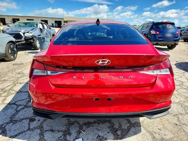 2023 HYUNDAI ELANTRA SEL  
