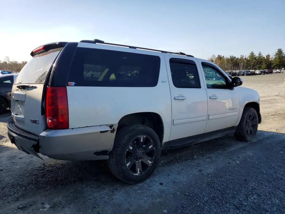 2010 GMC YUKON XL K1500 SLT  