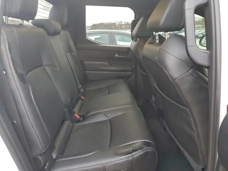 2025 TOYOTA TACOMA DOUBLE CAB  