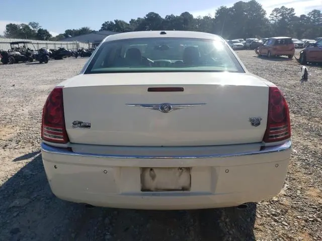 2010 CHRYSLER 300C   