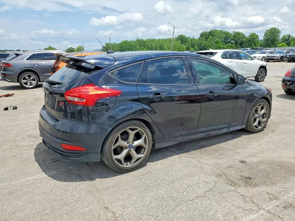 2017 FORD FOCUS ST  