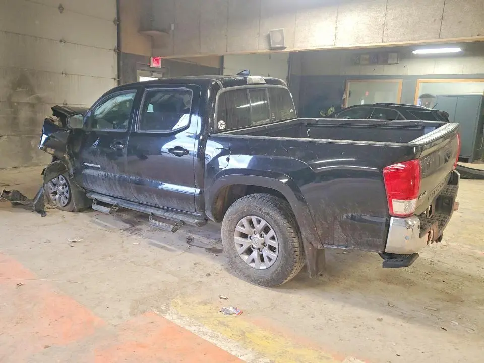 2017 TOYOTA TACOMA SR5 V6  