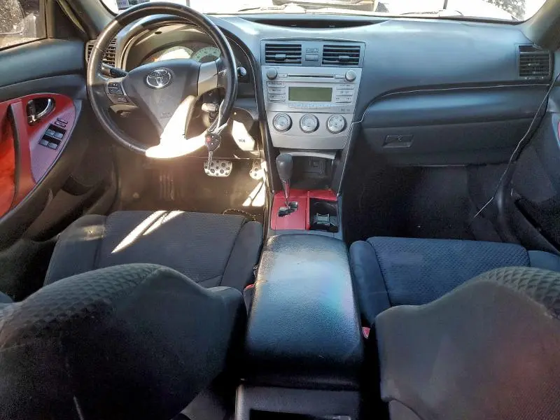 2011 TOYOTA CAMRY BASE  