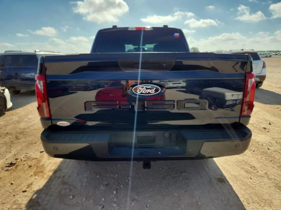 2024 FORD F150 XLT  
