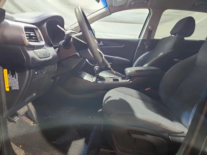 2016 KIA SORENTO LX V6  