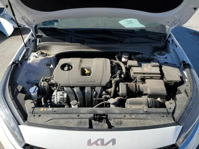 2023 KIA FORTE GT LINE