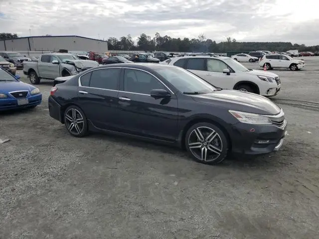 2017 HONDA ACCORD TOURING  