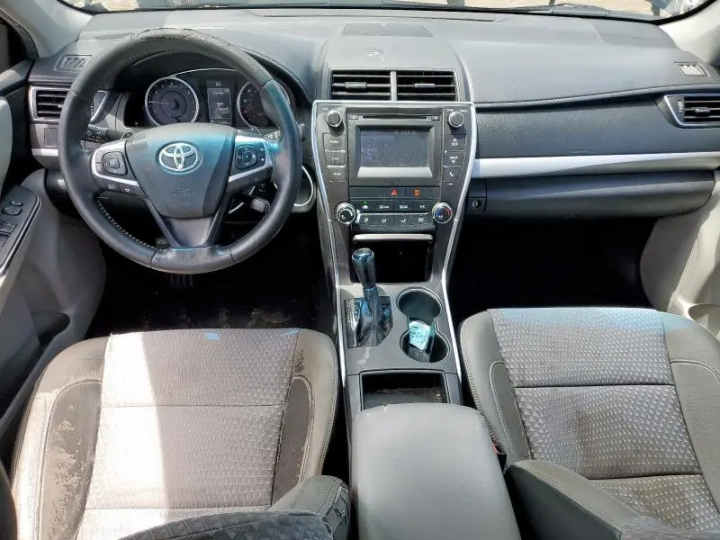 2015 TOYOTA CAMRY LE  
