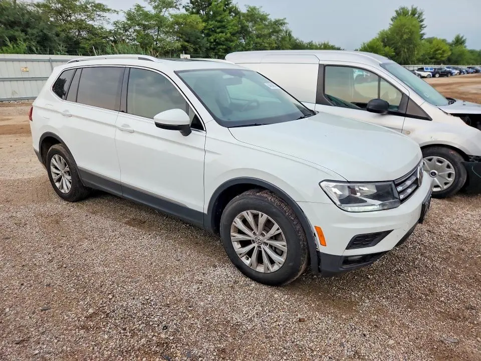 2018 VOLKSWAGEN TIGUAN SE  