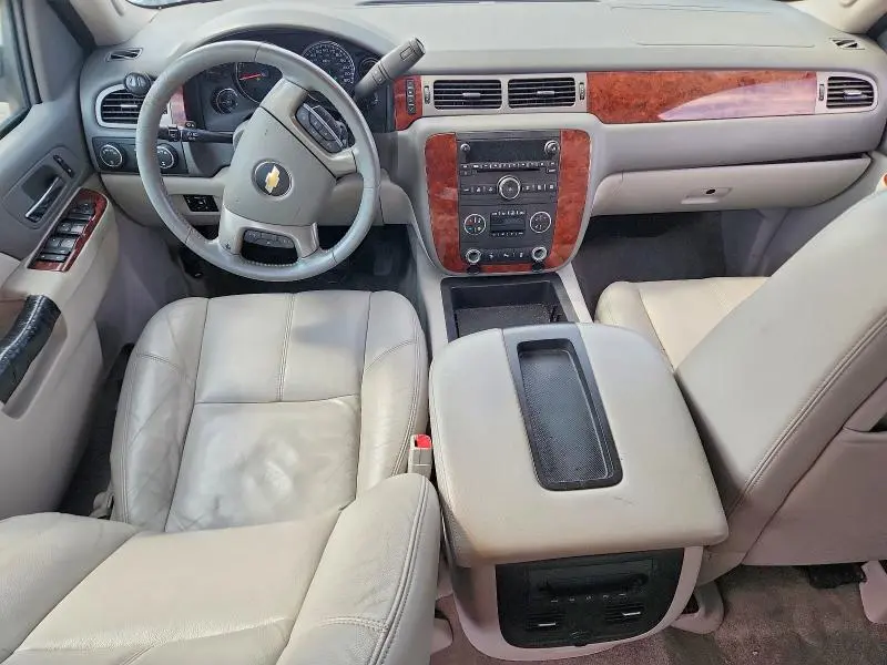 2013 CHEVROLET AVALANCHE LT  