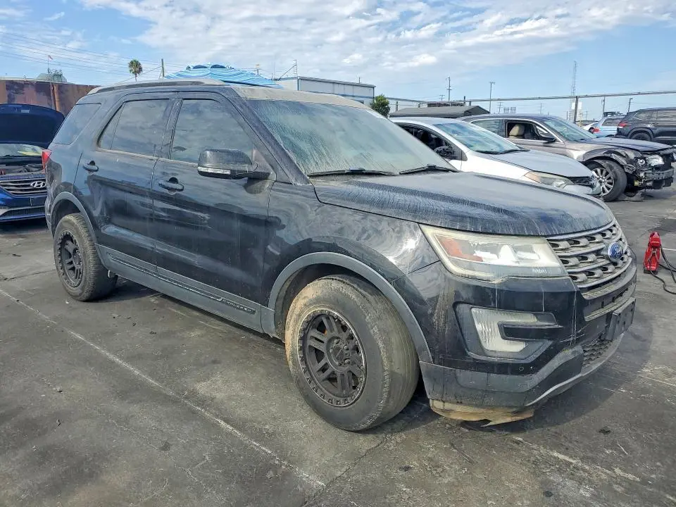 2016 FORD EXPLORER XLT  