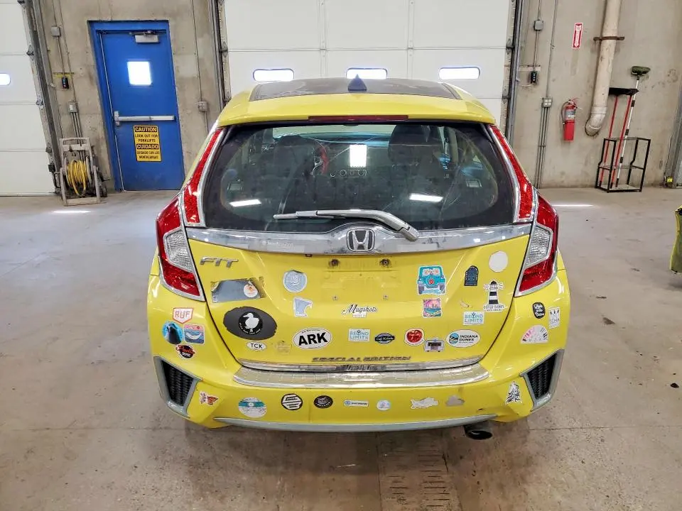 2016 HONDA FIT EX  
