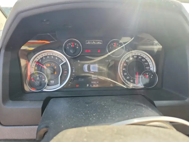 2013 RAM 1500 SLT  