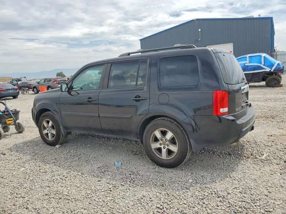 2011 HONDA PILOT EXLN  