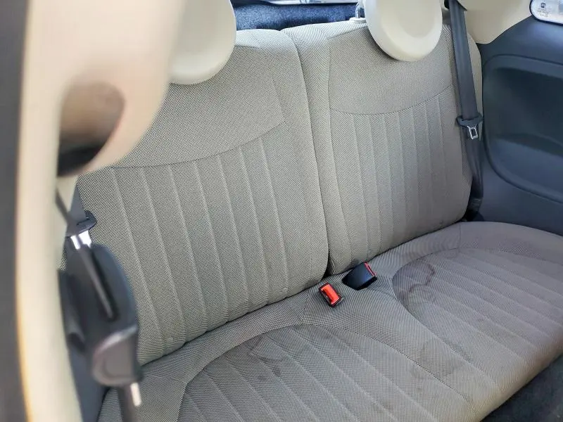 2012 FIAT 500 LOUNGE  