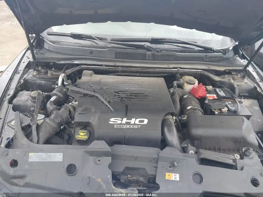 2011 FORD TAURUS SHO