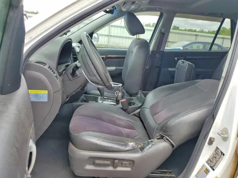 2011 HYUNDAI SANTA FE SE  