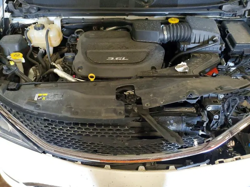 2017 CHRYSLER PACIFICA TOURING L  