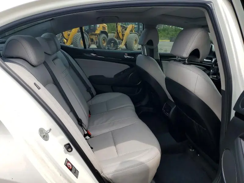 2014 KIA CADENZA LIMITED  