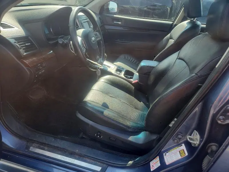 2013 SUBARU LEGACY 2.5I LIMITED  