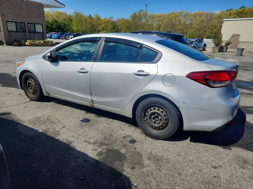 2018 KIA FORTE LX  