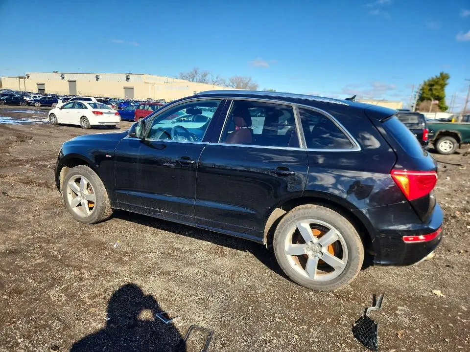 2011 AUDI Q5 PREMIUM
