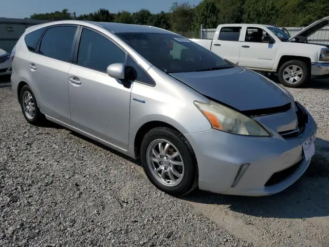 2013 TOYOTA PRIUS V