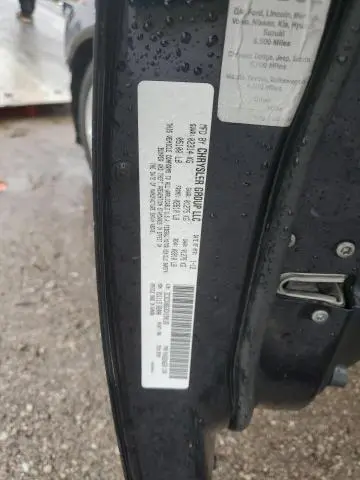 2012 DODGE CHARGER SE  