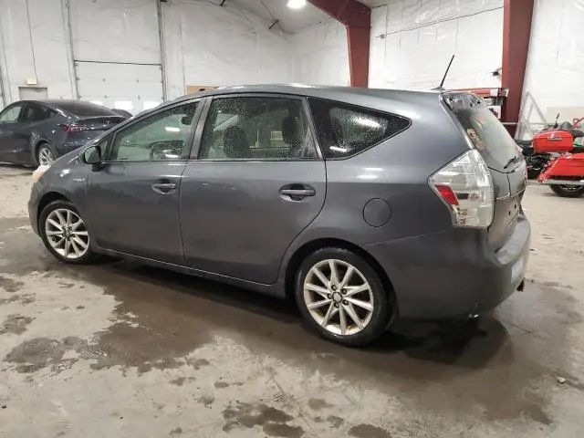 2012 TOYOTA PRIUS V 