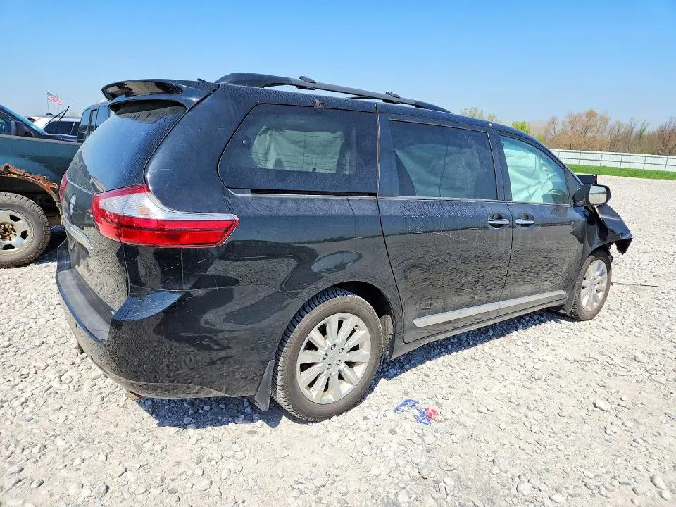 2015 TOYOTA SIENNA LIMITED PREMIUM 7-PASSENGER  