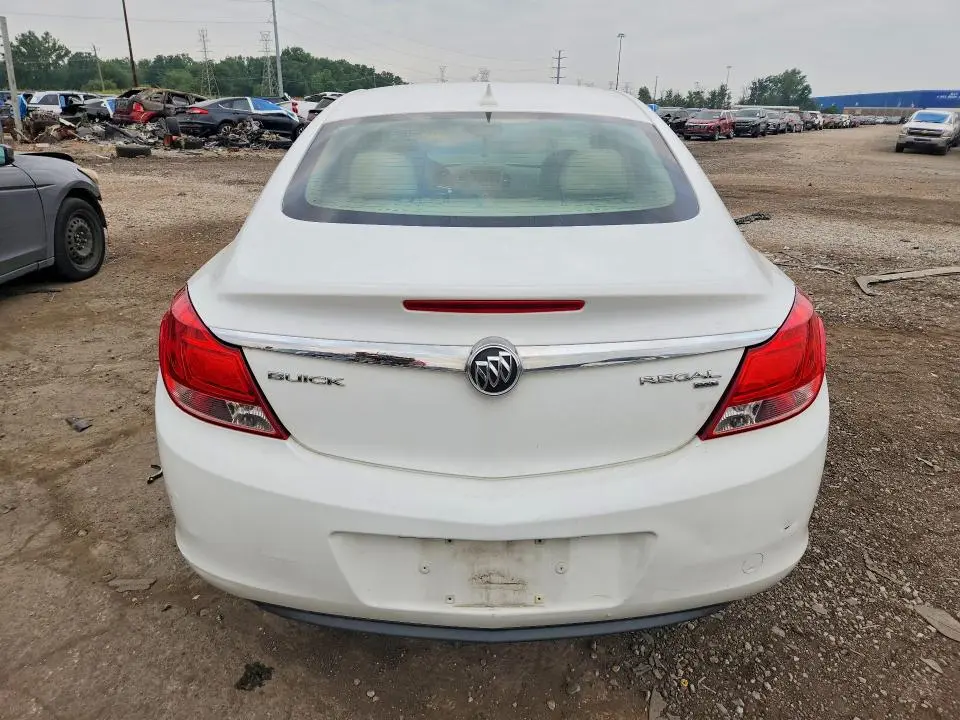 2011 BUICK REGAL CXL  