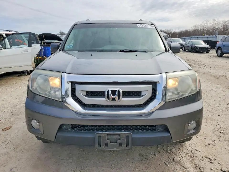 2011 HONDA PILOT EXLN  