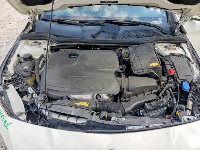 2014 MERCEDES-BENZ CLA 250  