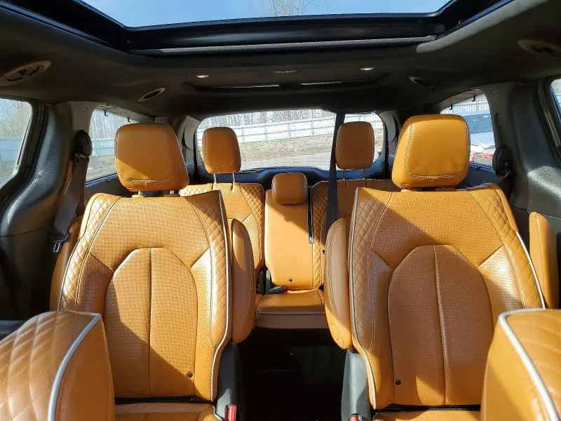 2021 CHRYSLER PACIFICA HYBRID PINNACLE  