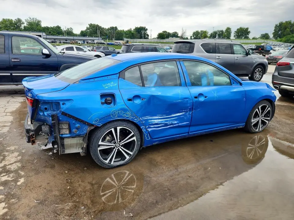 2020 NISSAN SENTRA SR  