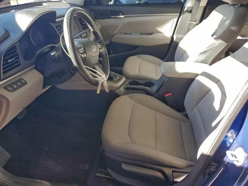 2020 HYUNDAI ELANTRA SEL  