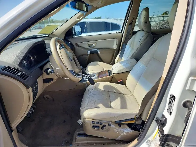 2012 VOLVO XC90 3.2  