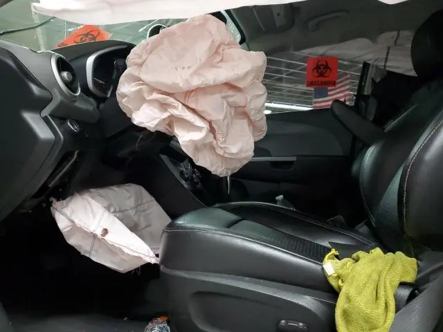 2019 CHEVROLET SONIC PREMIER  
